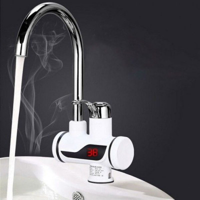 Проточний водонагрівач RX-002 3000 Вт з дисплеєм до 60 ° C