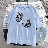 Жіноча оверсайз футболка з принтом метеликів, фото 7