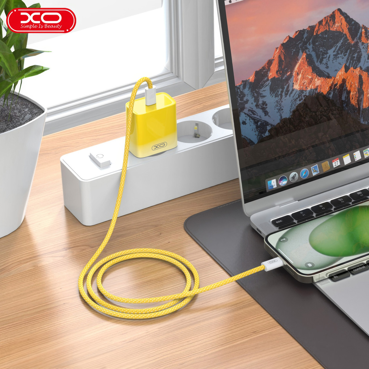 Швидка зарядка XO CE18 Type-C PD/QC 30W з кабелем Type-C to Type-C, Жовтий – зарядне для телефону