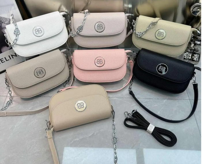 Сумка жіноча крос-боді 24*14 см з клапаном зі штучної шкіри у різних кольорах Liza, фото 1