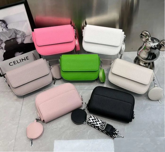 Сумка жіноча крос-боді 23*16 см з клапаном та круглим гаманцем зі штучної шкіри у різних кольорах Liza, фото 1