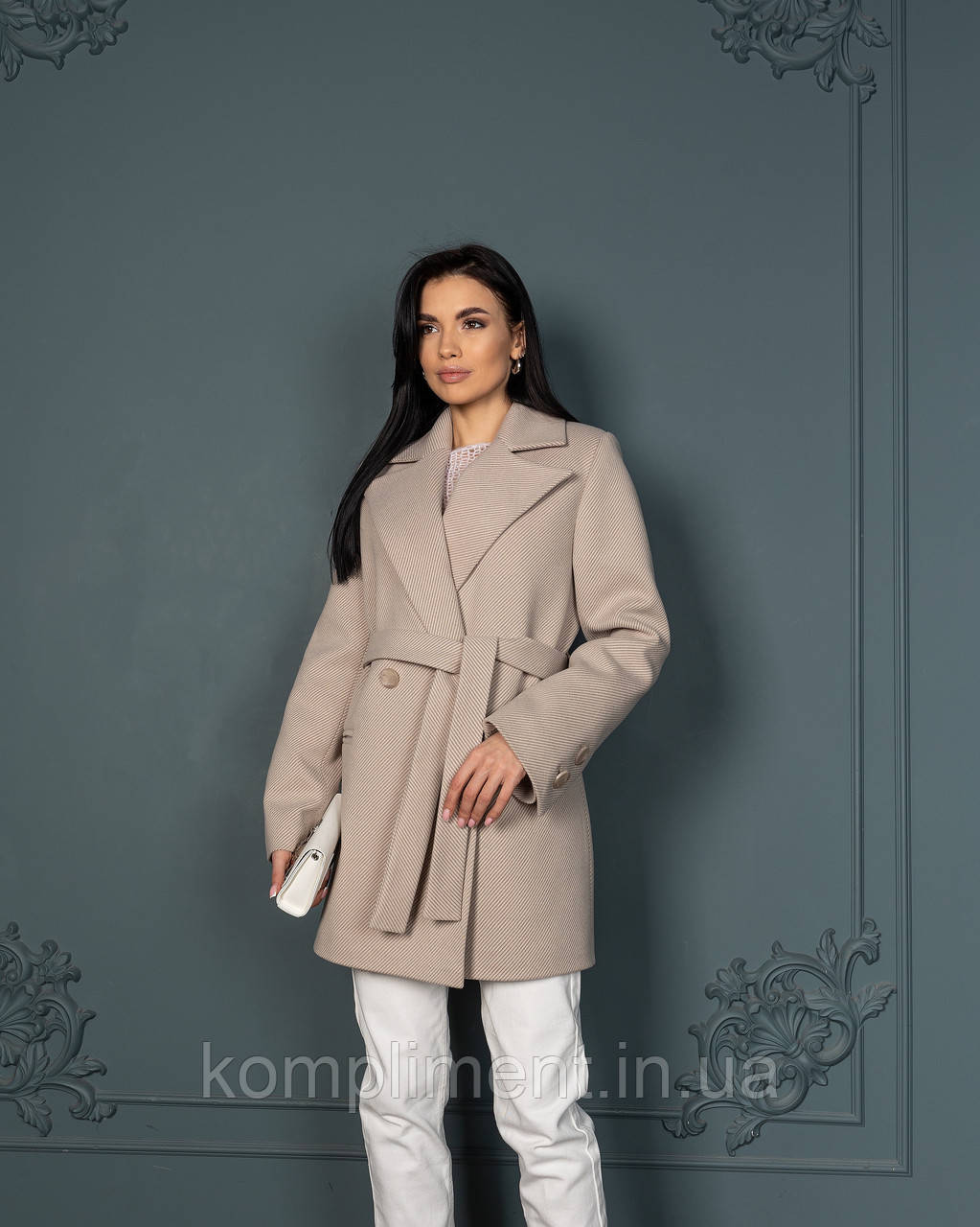 Пальто жіноче демісезонне вовняне "Великобританія", лате