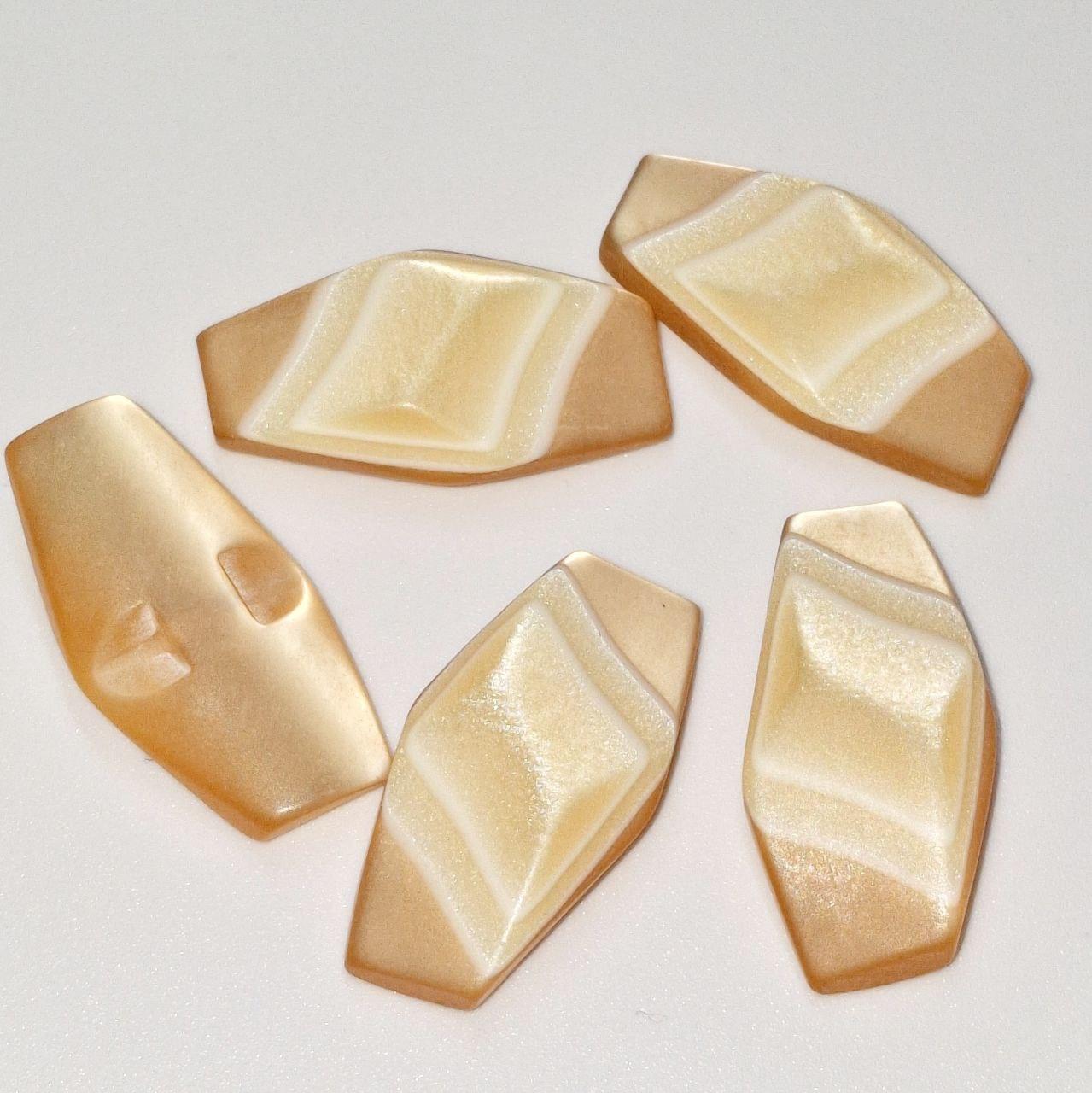 Гудзик овально-фігурний помаранчево-жовтий 13/26мм, фото 1