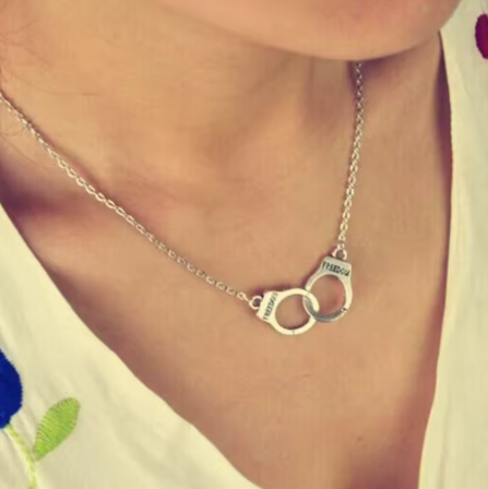 Кулон Підвіска наручники freedom серце Love