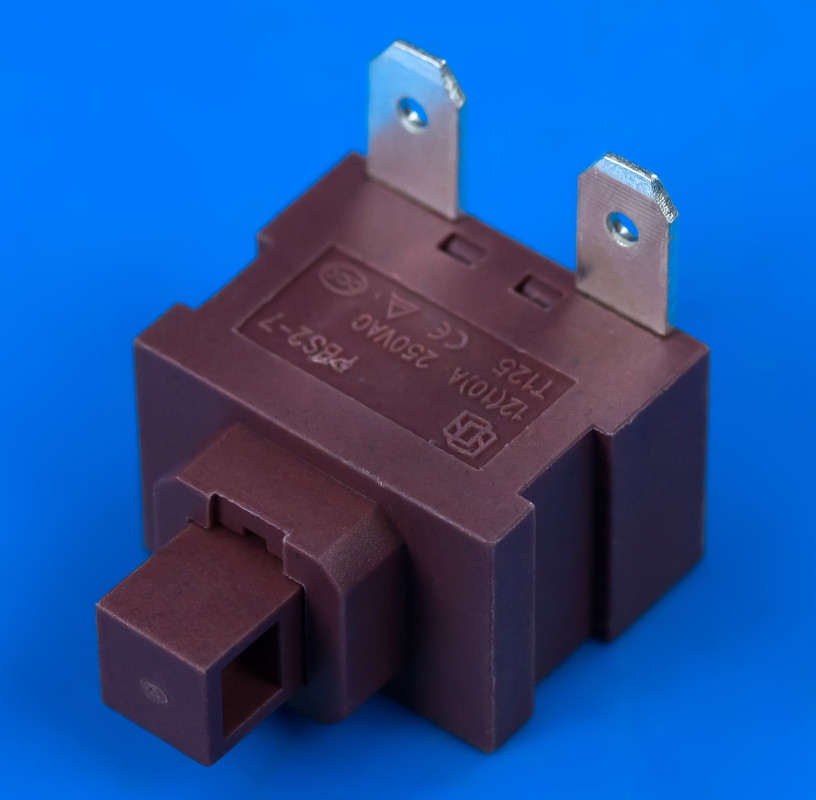 Кнопка увімкнення PBS2-7 12A 250V T125 для пилососа