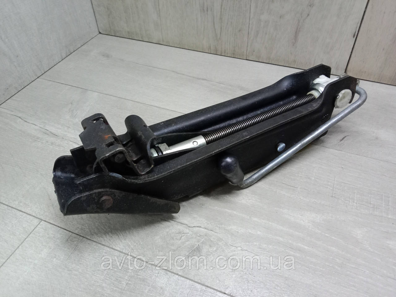 Домкрат Skoda Octavia A5. Шкода Октавія А5. 1K0011031C., фото 1