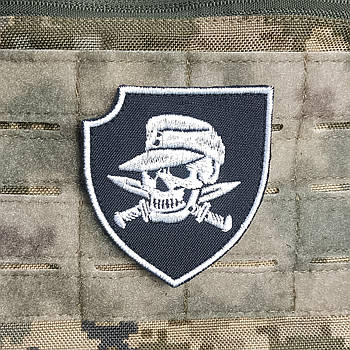 Шеврон Німецький череп з ножами на липучці для велкро патч