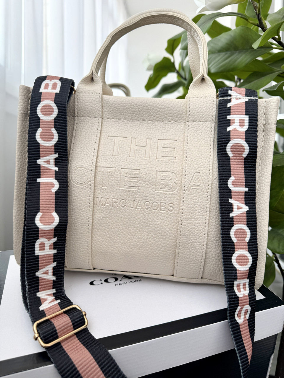 Сумка жіноча Марк джейкобс The Tote Bag BIG SIZE молочный, фото 1