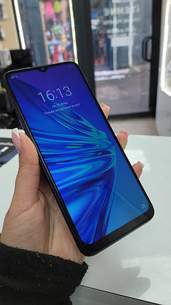 Смартфон Realme 5 3/64 GB, синій, б/в, фото 1