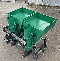 Картоплесаджалка дворядна 90л Plus 1Т з баками для добрива, ширина міжрядь 50-65см