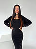 Жіночий костюм-двійка чорного кольору з двонитки: сукня на тонких бретелях і вкорочена кофта на блискавці, фото 4