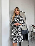 Плаття по коліно з американського крепу принт сірий леопард, фото 2