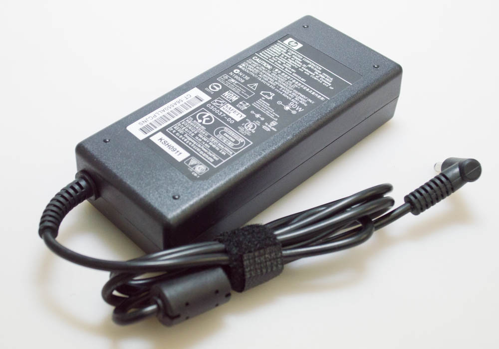 Блок живлення до ноута HP 19.5 V 4.62A  (4.5*3.0mm)