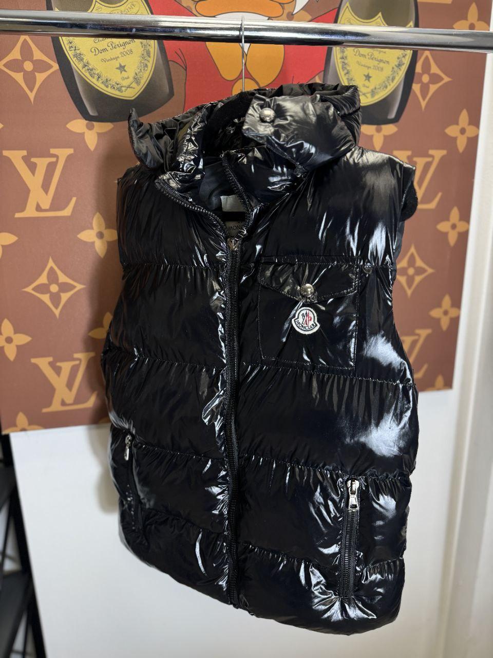 Жилетка Moncler чорна