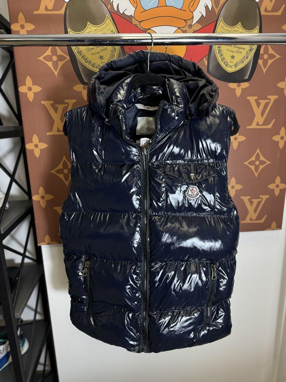 Жилетка Moncler темно-синій