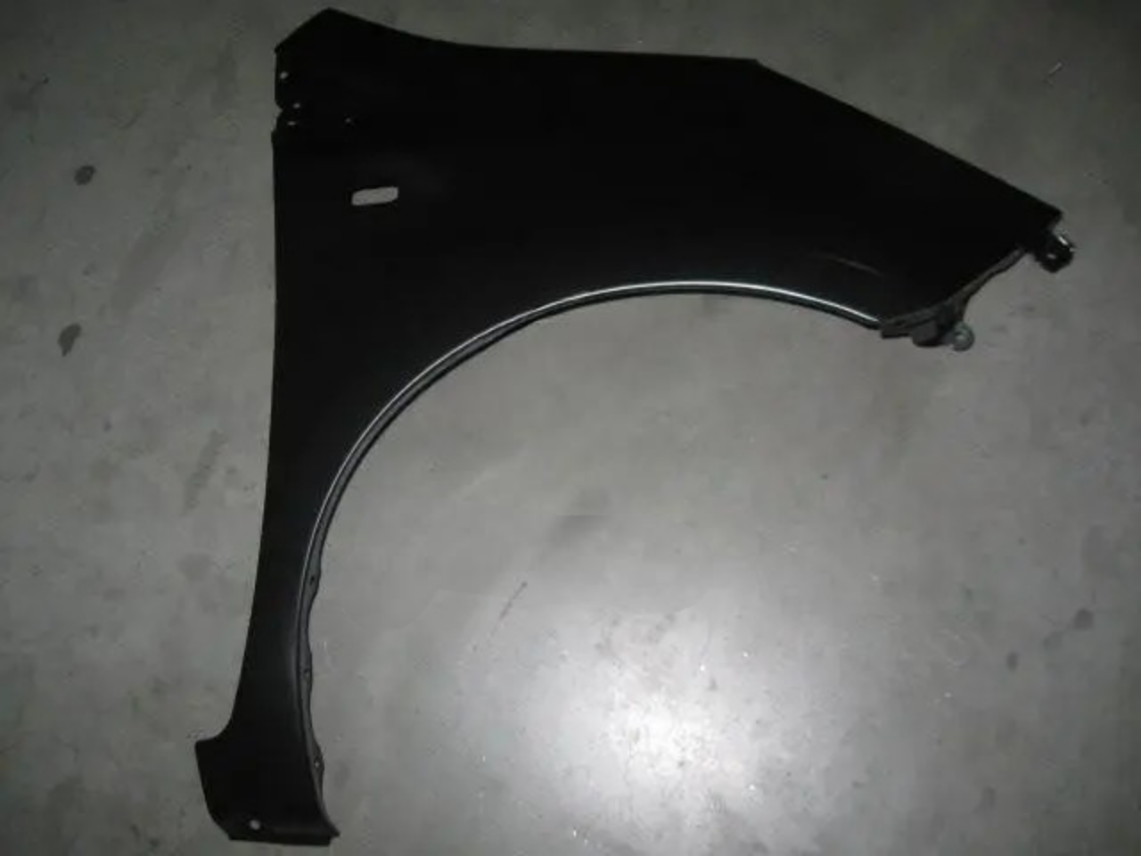 Крило пер. пра. NIS NOTE (вир-во TEMPEST) 037 0380 310 UA51, фото 1