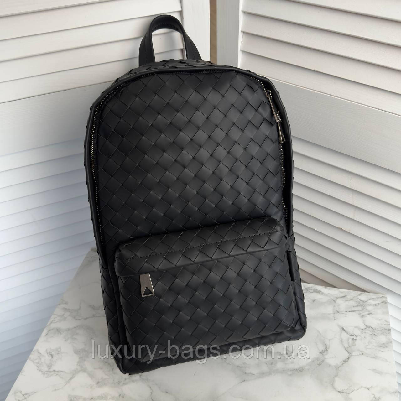 Великий шкіряний чоловічий рюкзак Bottega Veneta