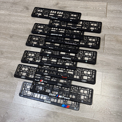 Рамки номерного знаку