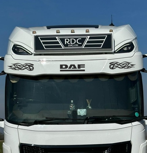 Наклейка лобое скло DAF полум'я 150 х 12 см