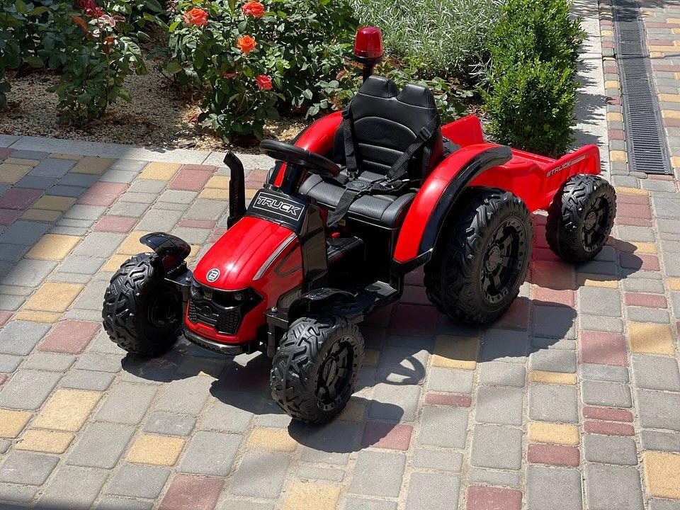 Дитячий електромобіль Трактор із причепом на радіокеруванні Bambi M 4573 Червоний