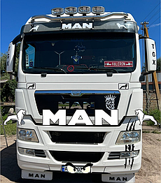 Наклейка на козирок на лобове скло MAN