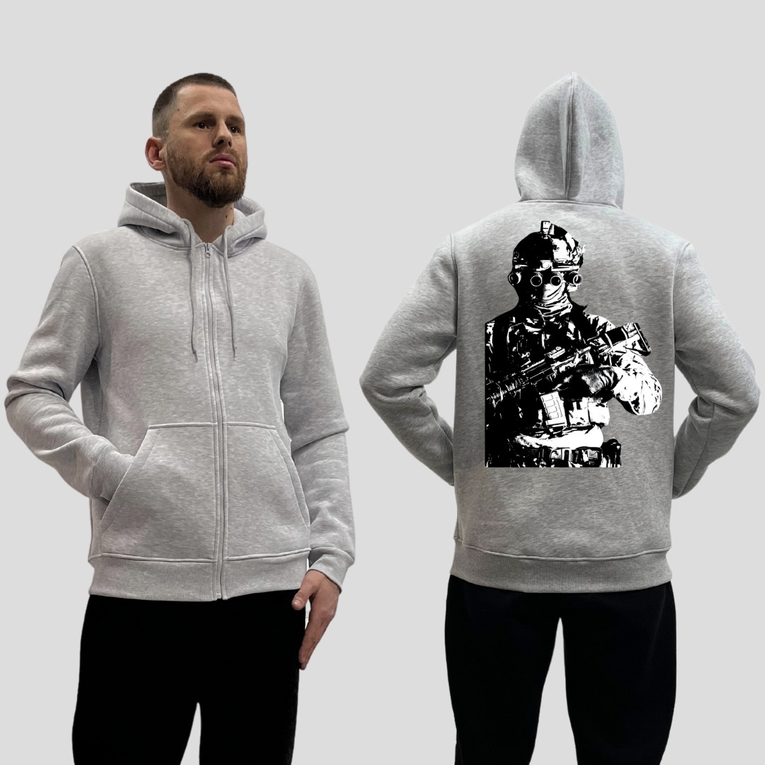 Чоловічий зіп-худі на флісі з принтом Військовий у тіні, Сірий