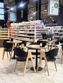 Круглий стіл для кафе з ясеню "Серія 2" ніжка метал
М'який стілець "Джим" з дерева та тканини