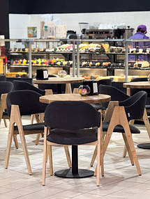 Круглий стіл для кафе з ясеню "Серія 2" ніжка метал
М'який стілець "Джим" з дерева та тканини