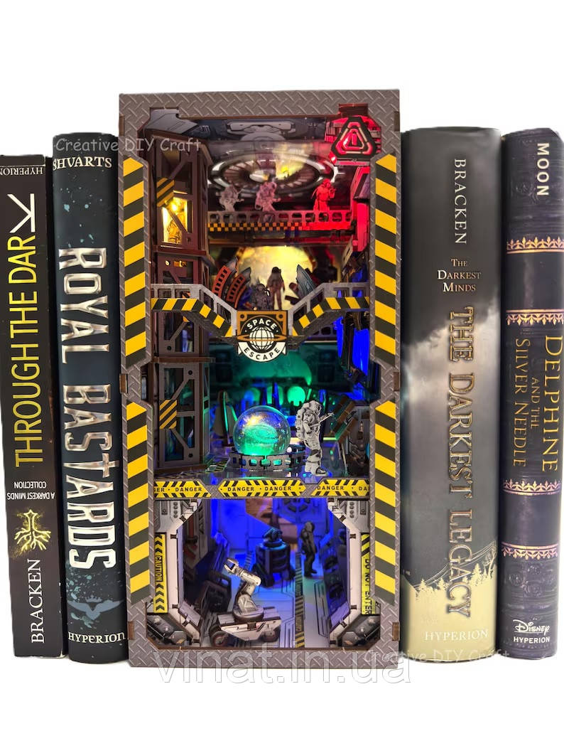 Бук Нук Міжзірковий будинок Interstellar Home DIY Wooden Book Nook Інтерьерний конструктор YM-04, фото 1