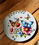 Магніт-сувенір із оригінальним малюнком та вічним  календарем, фото 4