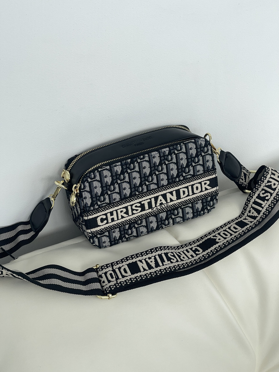 Сумка жіноча Christian Dior сірий текстиль крос-боді Діор