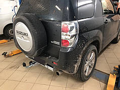 Фаркоп Suzuki Grand Vitara 2005-2011 (Сузукі Гранд Вітара) 3 двері