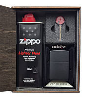 Подарунковий набір Zippo: Дерев’яна коробка + Бензин + Кремні + чорна запальничка Zippo 218  Black Matte з іменним гравіюванням
