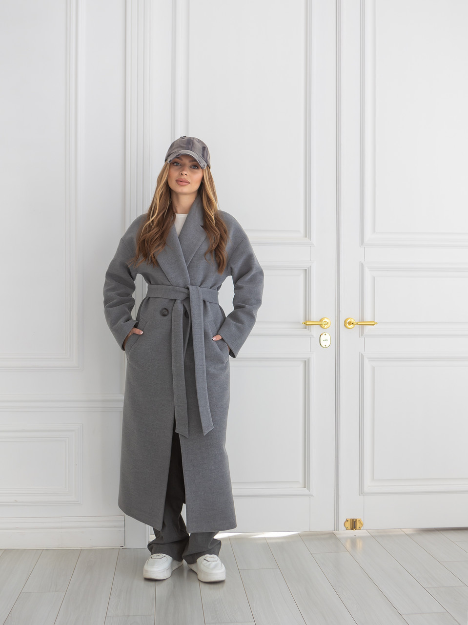 Зимове довге жіноче пальто максі 125 см вільного крою з кашеміру сірого кольору, фото 1