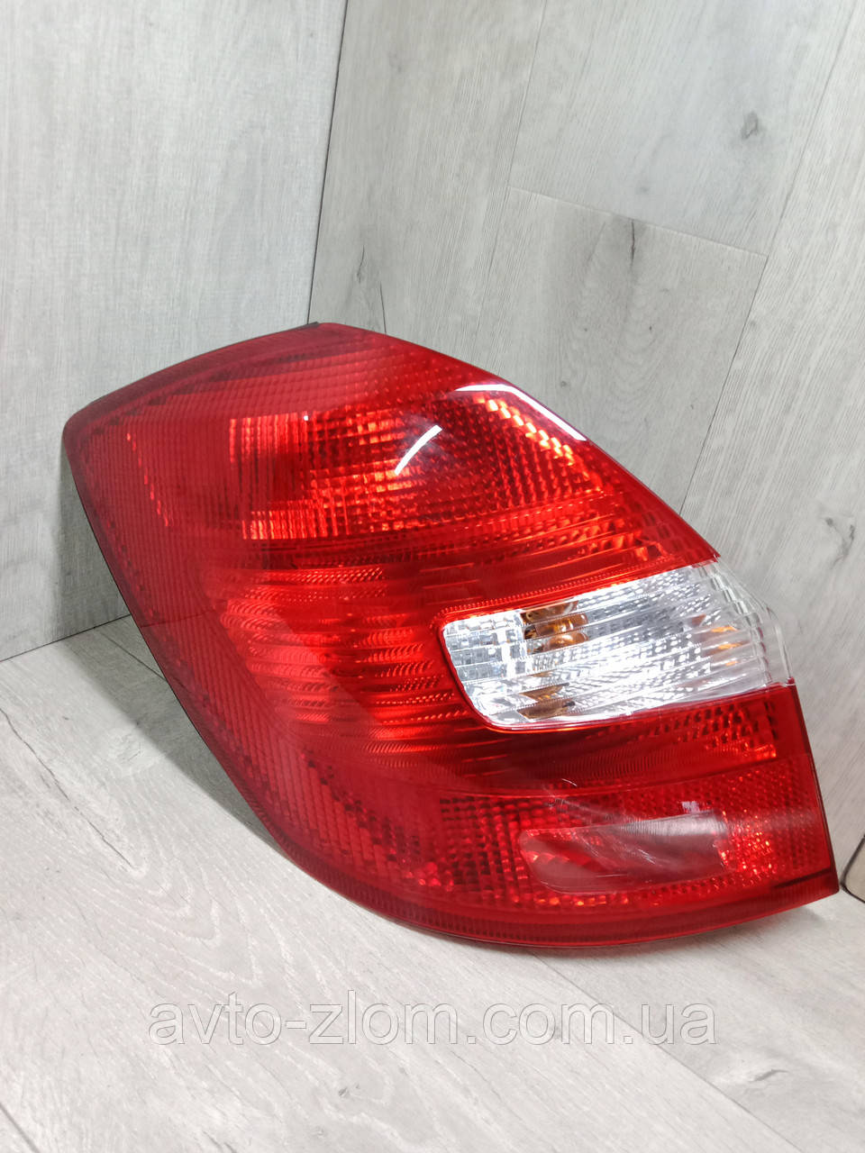 Ліхтар задній лівий Skoda Fabia 2, Шкода Фабіа 2. Універсал. 2007 – 2014. 5J6945095., фото 1