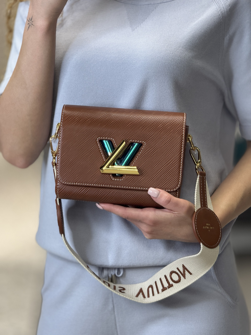 Жіноча сумка Louis Vuitton Twist