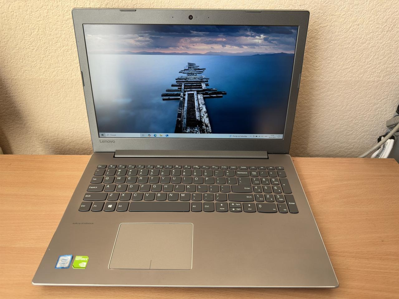 Ігровий ноутбук Lenovo IdeaPad 520-15IKB 15.6" FHD IPS i7-7500U/12 DDR4/1TB HDD/nVidia GeForce 940MX 2 GB