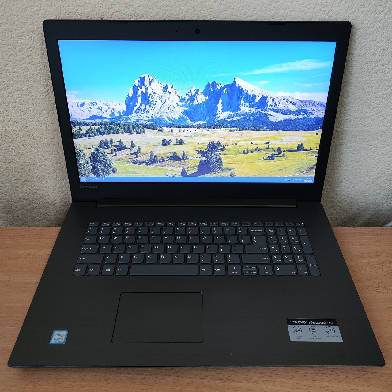 Ноутбук Lenovo IdeaPad 330-17IKB 17.3" HD+ i5-8250u/8 Gb DDR4/1TB HDD/Intel UHD Graphics 620