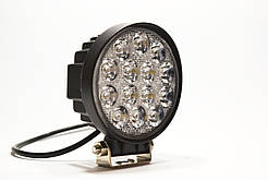 Світлодіодна LED-фара робоча 42W/60° 42 Вт.(3 Вт*14ламп) Вузький промінь