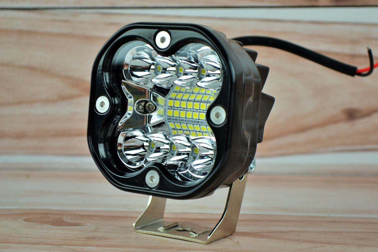 Фара LED Кругла 45W 6000K Комбінований-променів (15 діодів) (7.8 см х 7.8см х 4см)
