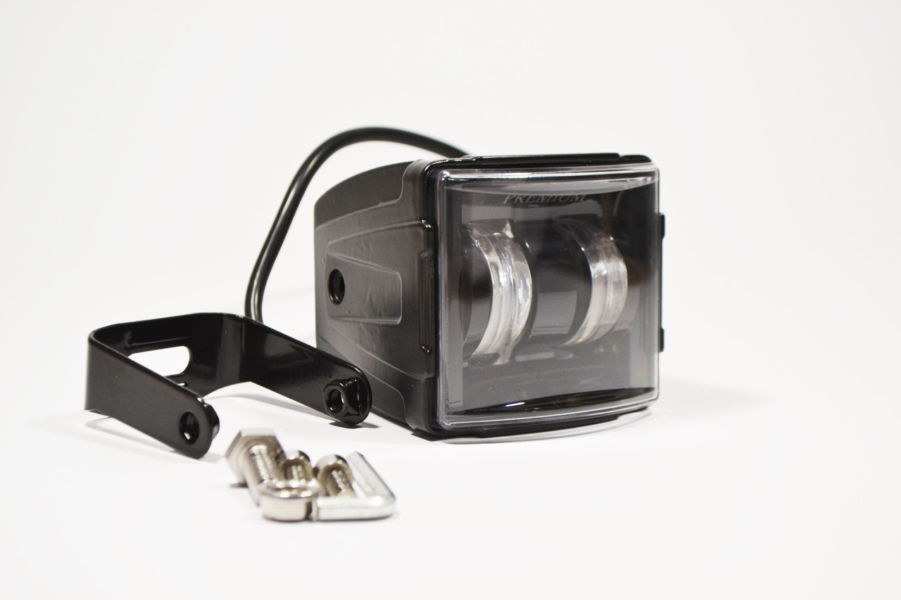 Додаткова світлодіодна LED-фара 30 Вт Квадратна (Black), Чіткий світловий тінковий кордоном