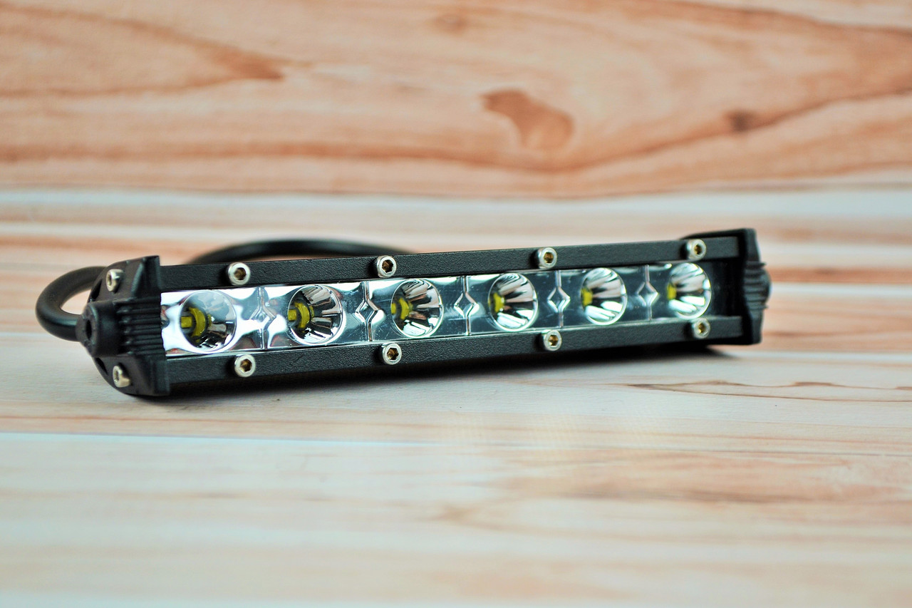Світлодіодна LED-фара 18 т (світлодіоди 3w x6шт) (ближній)