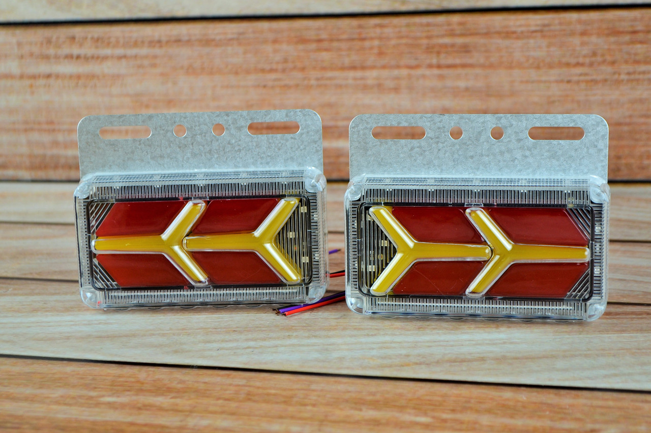 Габаритний LED ліхтар з рухомим поворотом та підсвіткою 24V жовтий (1 шт.) доза 2 шт NEW
