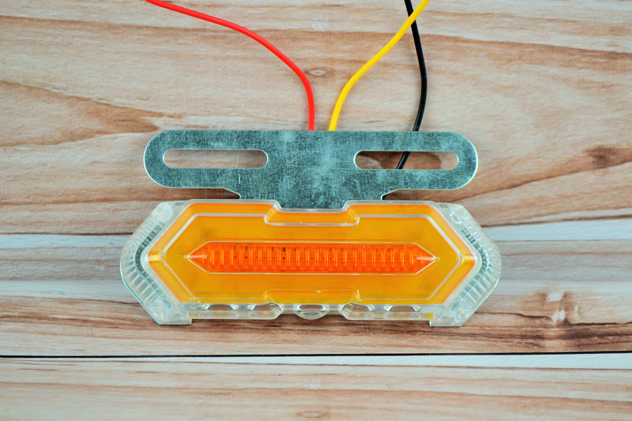 Габаритний ліхтар MOVING SIDE LAMP MINI 24V жовтий (1 шт.)