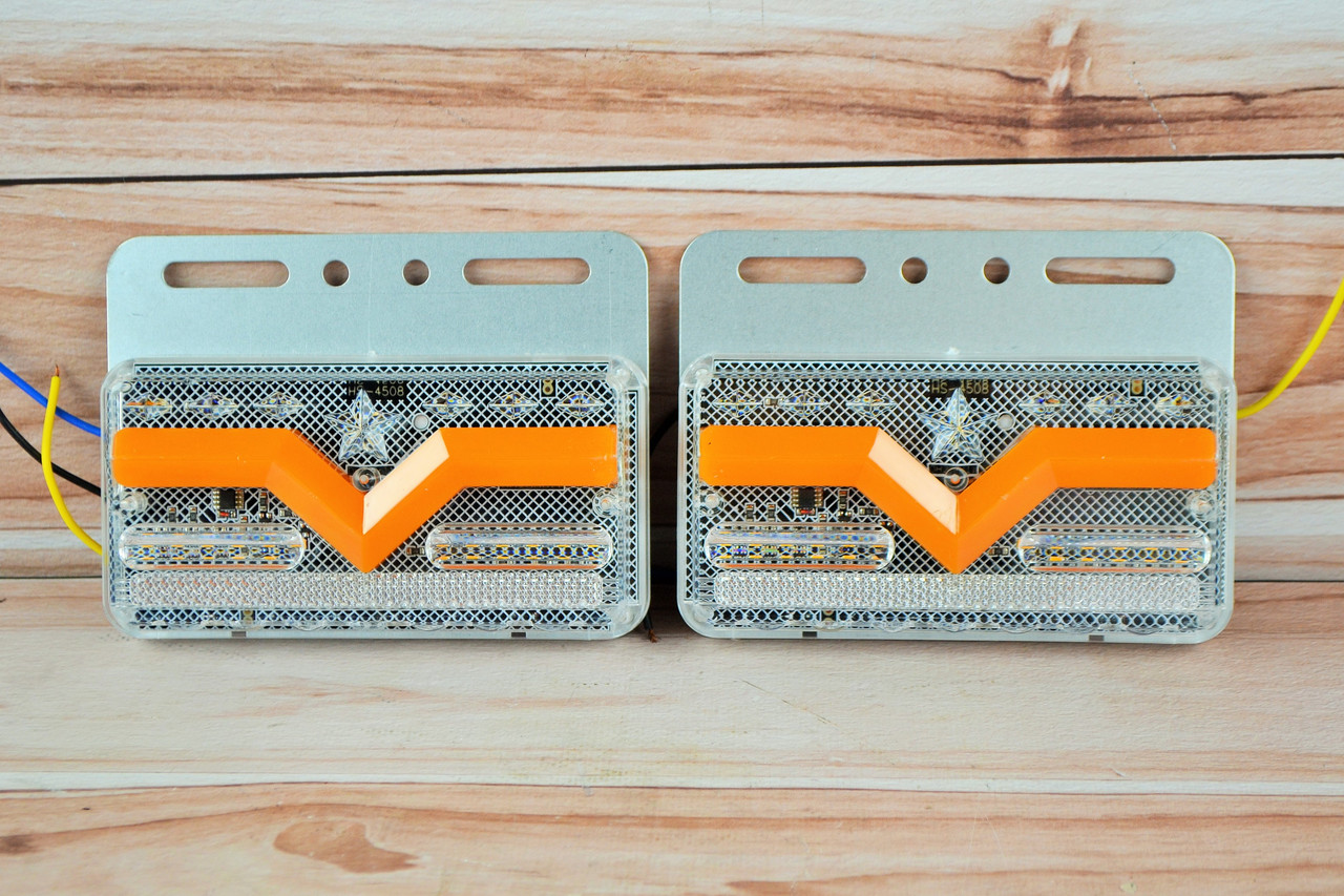Габаритний LED ліхтар з рухомим поворотом та підсвіткою 24V жовтий (1 шт.) (13 см*6.5см*)