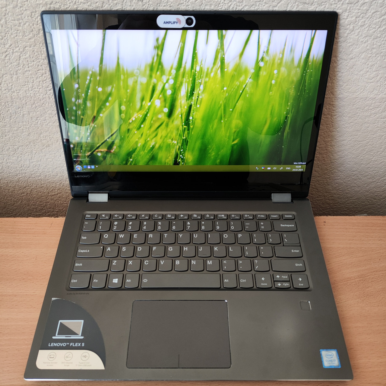 Ноутбук трансформер Lenovo IDEAPAD FLEX 5-1470 14" FHD/IPS i7-7500U 4ядра/8 GB DDR4/256GB SSD/GeForce 940MX 2GB GDDR5