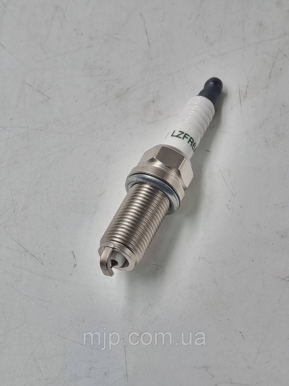 Свічка запалювання MATOMI SP1701 MN158596