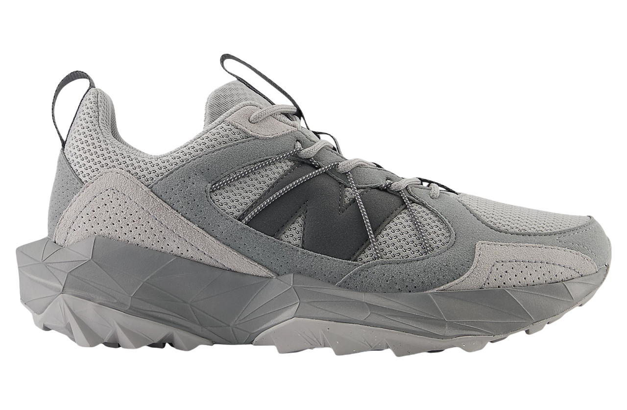 Чоловічі кросівки для бігу New Balance Tektrel