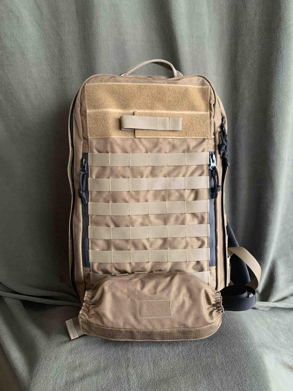 Медичний тактичний штурмовий рюкзак для бойового медика ССО 21 л Стохид Піксель із м'якими ношами Койот, фото 1