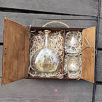 Коробка для упаковки коньяка и бокалов подарочная
